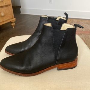 Nisolo Black Leather Booties